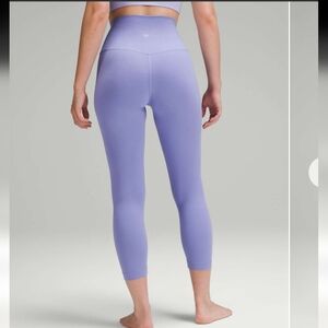 Lululemon Align High Risr Crop 23" Size 8
